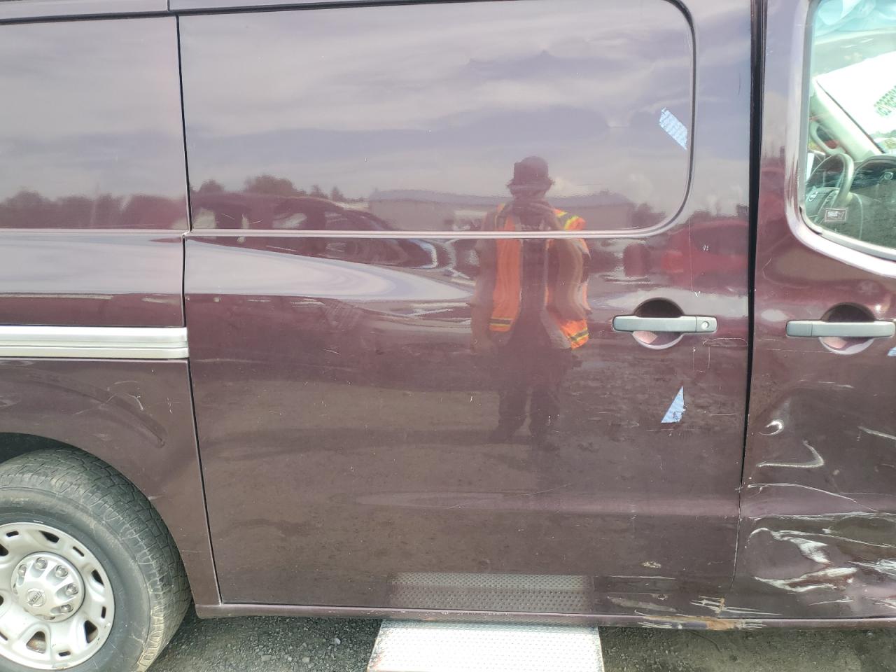 1n6bf0km9dn100417 1N6BF0KM9DN100417 2013 Nissan Nv 1500