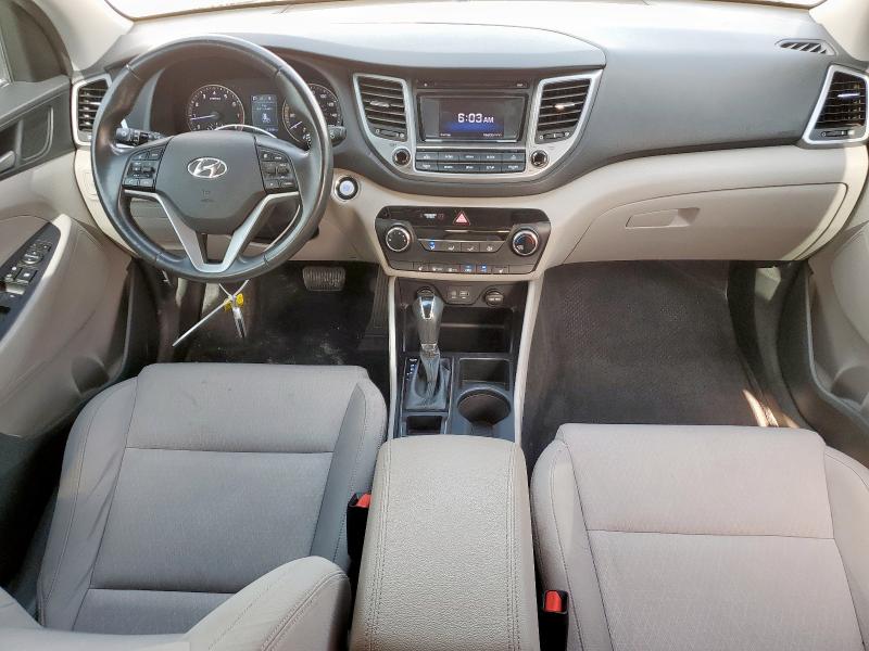 Parquets HYUNDAI TUCSON 2017 Szary