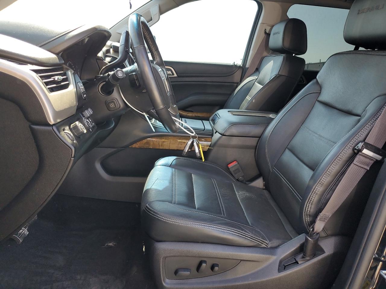 2016 GMC Yukon Denali VIN: 1GKS2CKJ3GR400025 Lot: 65269115