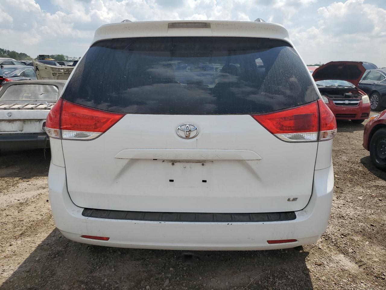 2014 Toyota Sienna Le VIN: 5TDKK3DC5ES419474 Lot: 64580885