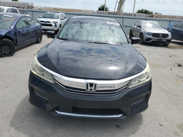 Sedans HONDA ACCORD 2016 Czarny