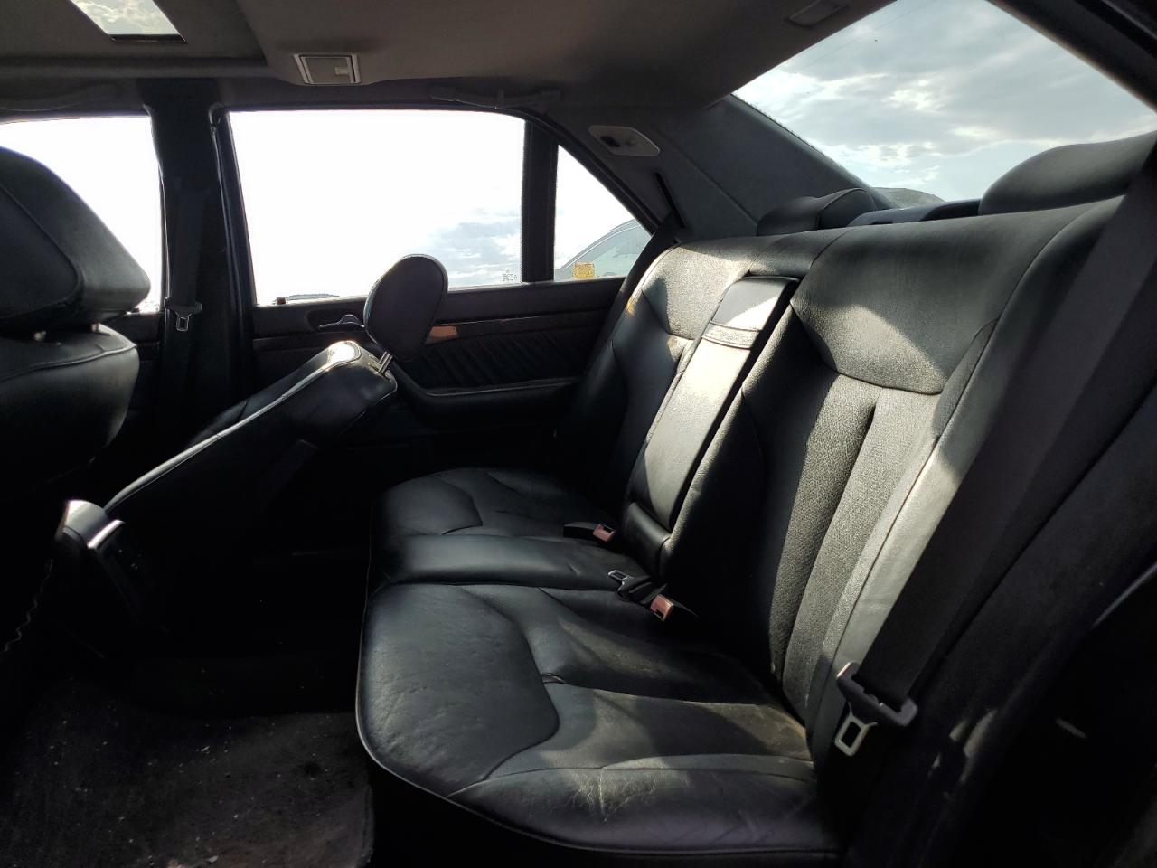 1997 Mercedes-Benz S 500 VIN: WDBGA51G1VA354632 Lot: 63115775