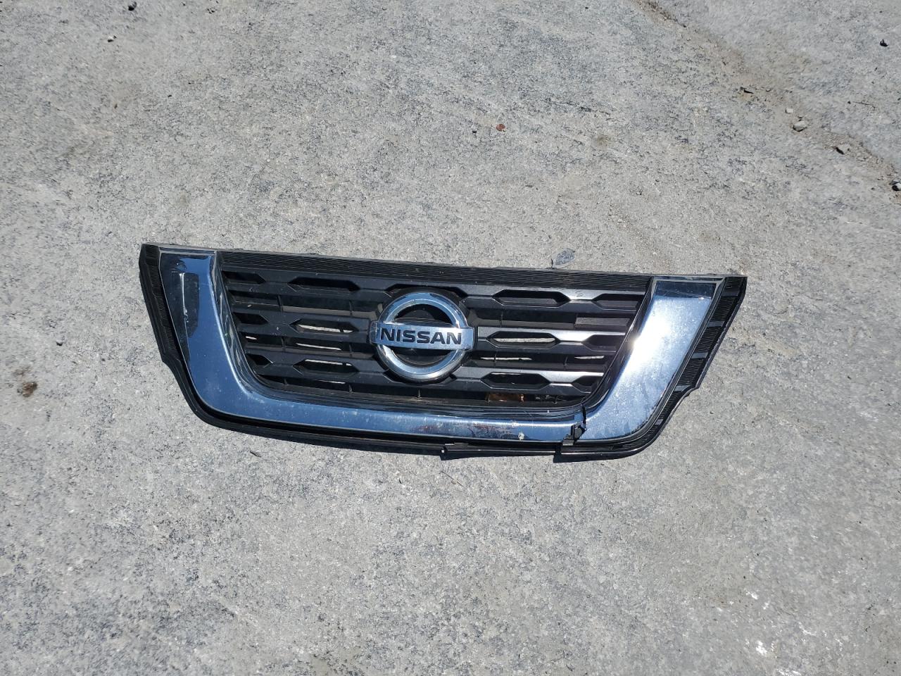 2018 Nissan Pathfinder S VIN: 5N1DR2MM3JC621714 Lot: 65651185