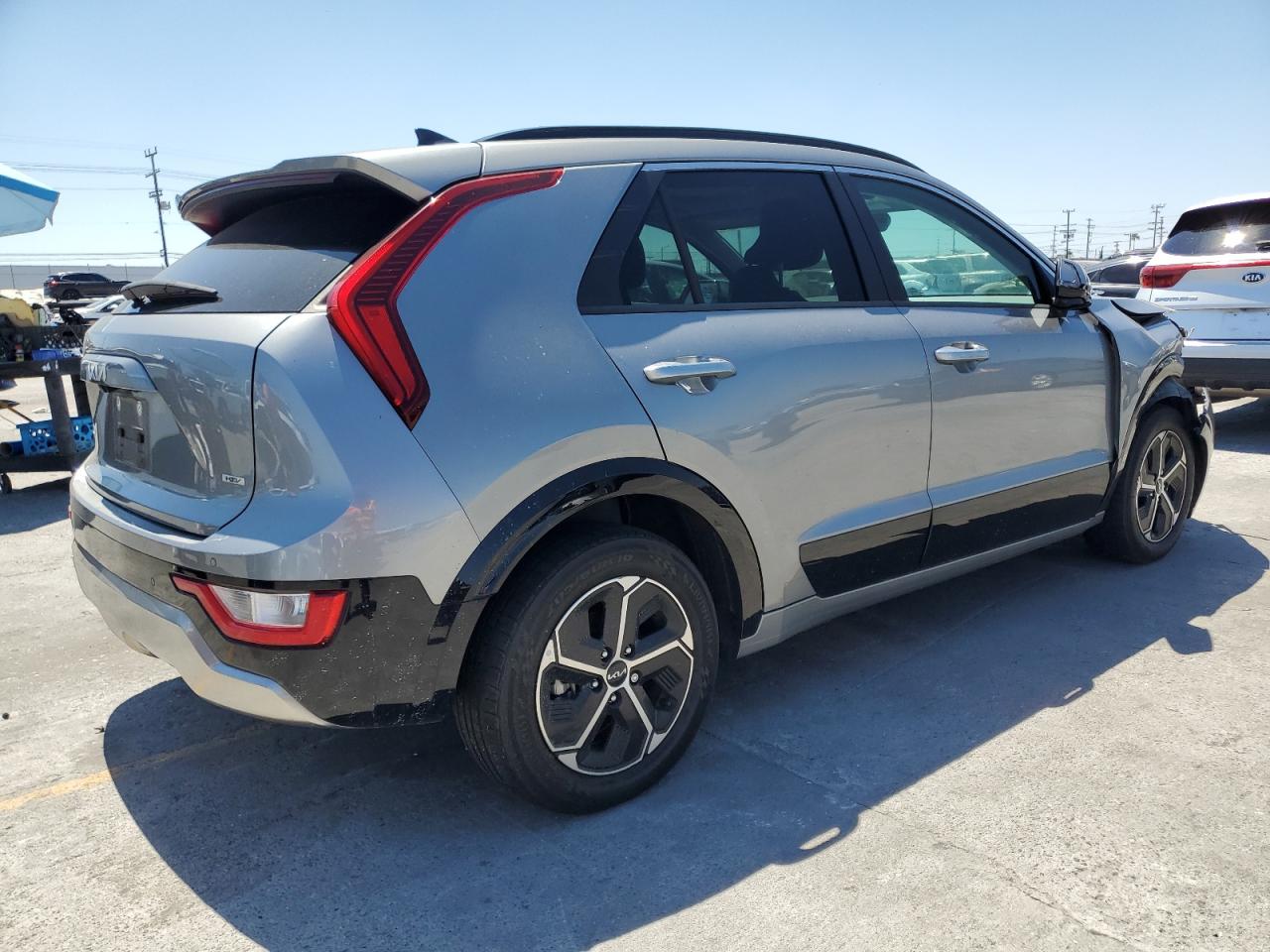 kndct3le6r5131947 KNDCT3LE6R5131947 2024 Kia Niro Sx