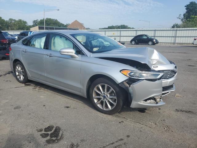  FORD FUSION 2017 Srebrny