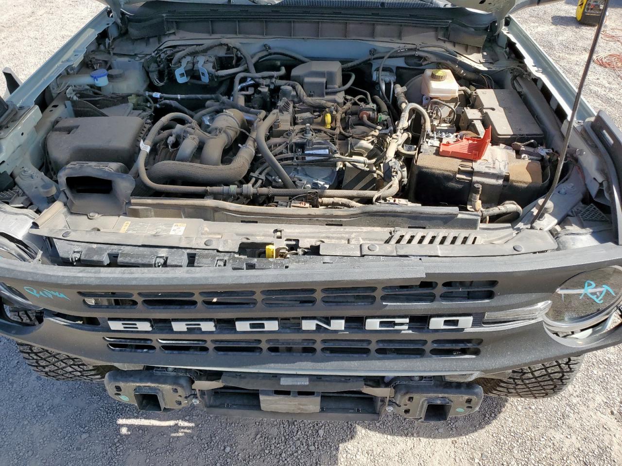 2022 Ford Bronco Base VIN: 1FMDE5AH2NLB18315 Lot: 64320275