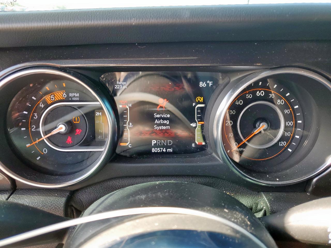 2020 Jeep Wrangler Unlimited Sahara VIN: 1C4HJXEM8LW323380 Lot: 66909625