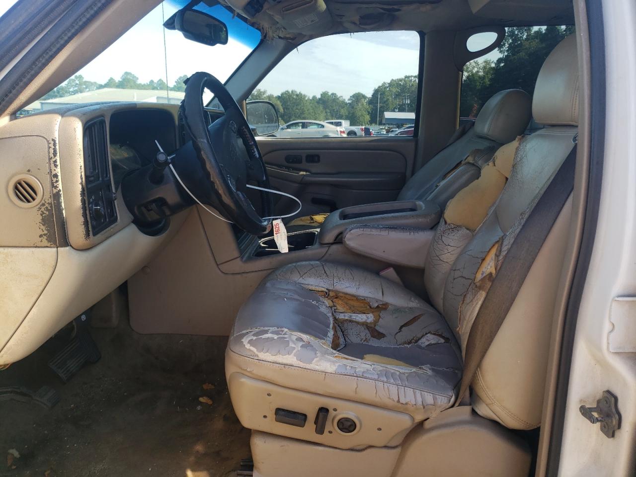 2005 Chevrolet Suburban C1500 VIN: 3GNEC16ZX5G255015 Lot: 63432925