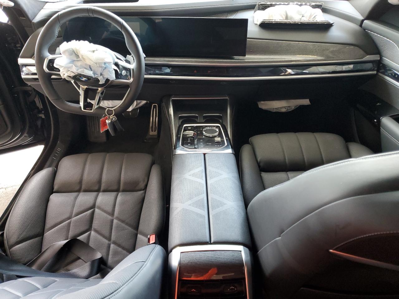 2025 BMW 760 Xi VIN: WBA33EJ05SCU78817 Lot: 65210525