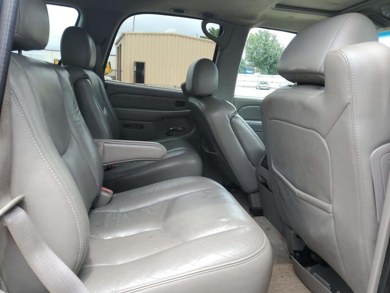 2005 Cadillac Escalade Luxury VIN: 1GYEK63N95R217702 Lot: 63276085