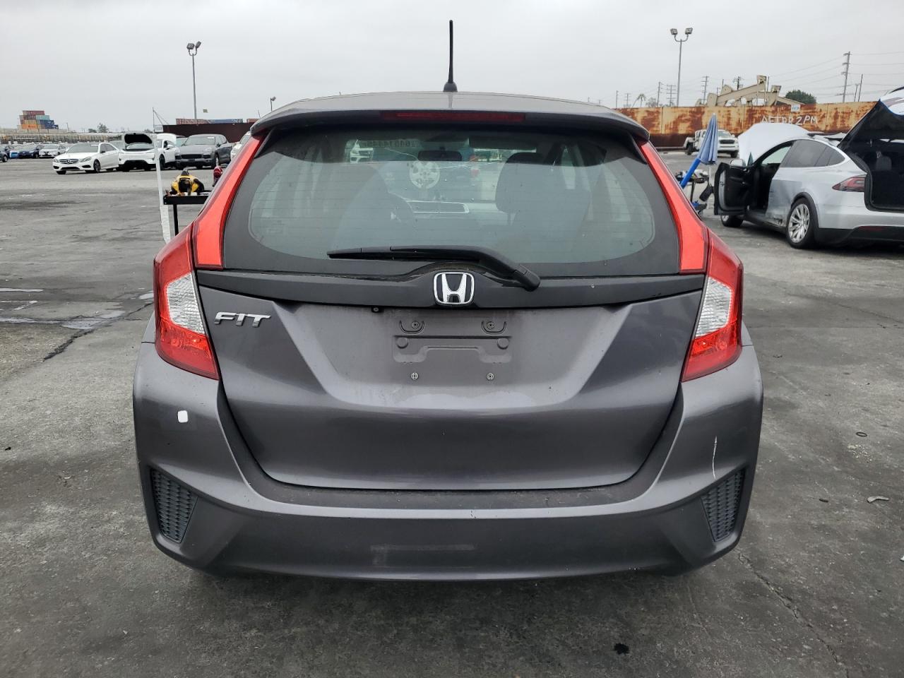 2015 Honda Fit Lx VIN: 3HGGK5H57FM772783 Lot: 64514445