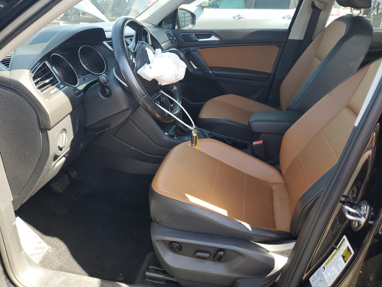 2018 Volkswagen Tiguan Se VIN: 3VV3B7AX4JM055112 Lot: 64357225
