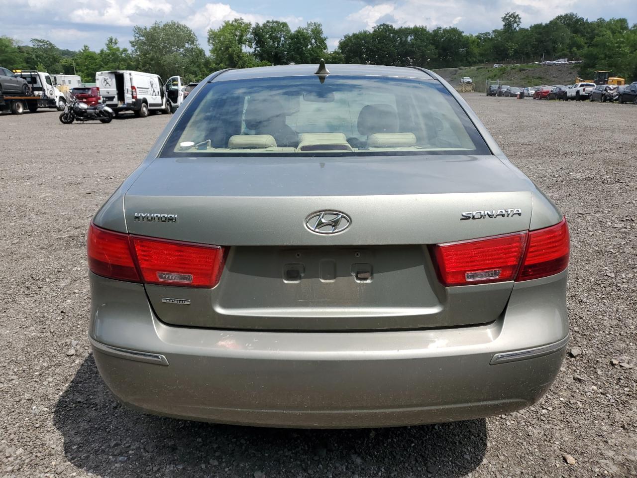 2010 Hyundai Sonata Se VIN: 5NPEU4AC0AH621978 Lot: 65407665