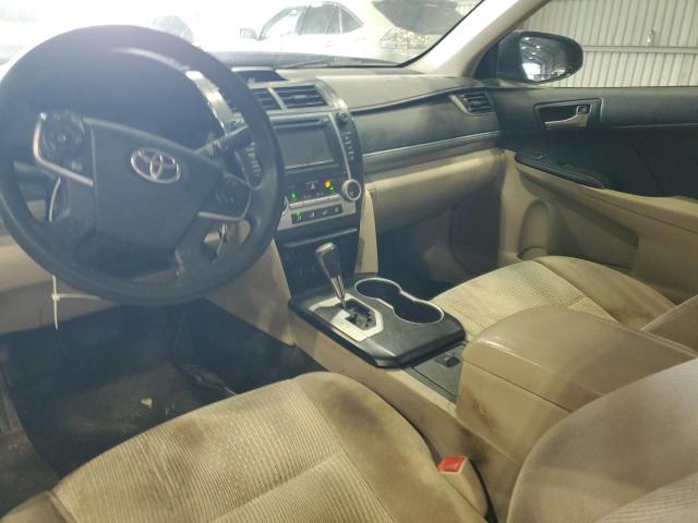 Sedans TOYOTA CAMRY 2013 Szary