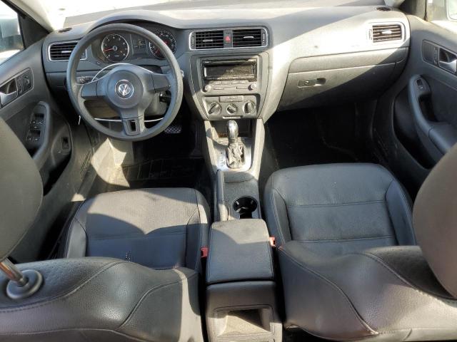 Sedans VOLKSWAGEN JETTA 2014 Silver