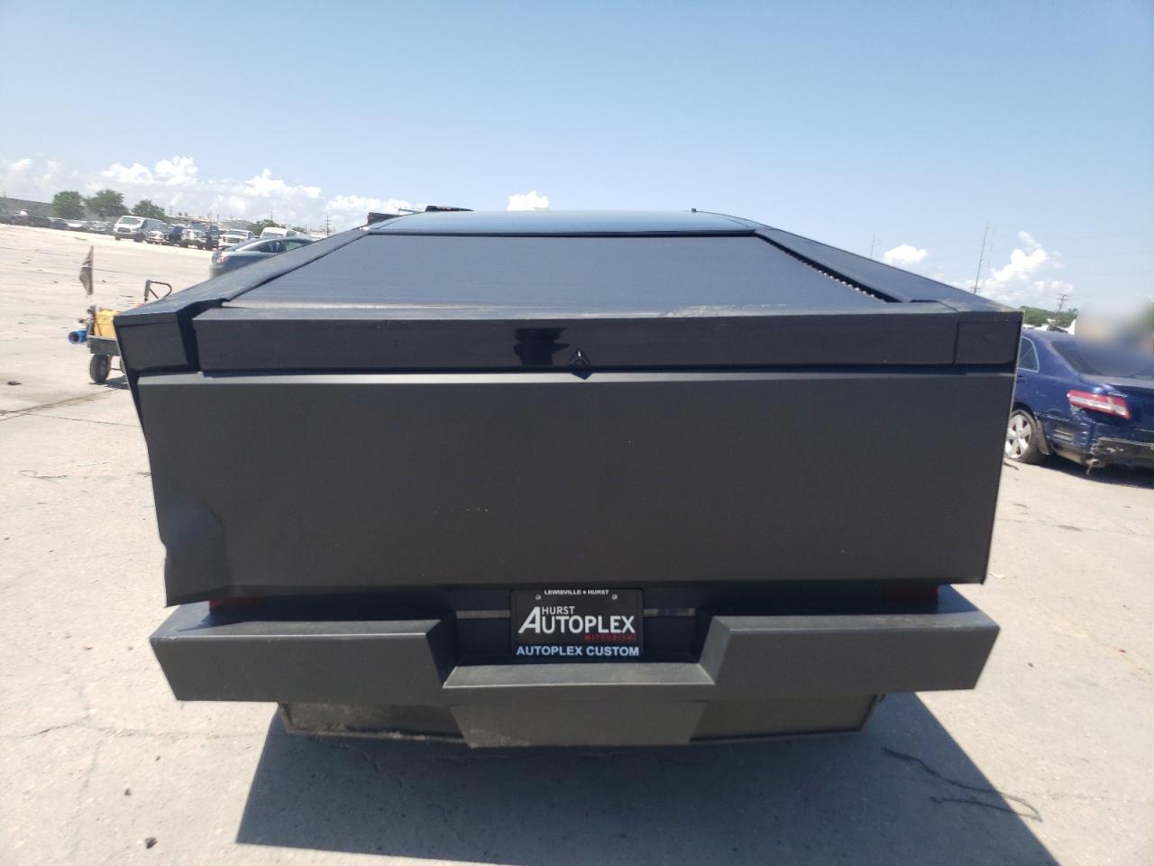 2024 Tesla Cybertruck VIN: 7G2CEHED9RA008292 Lot: 65933485