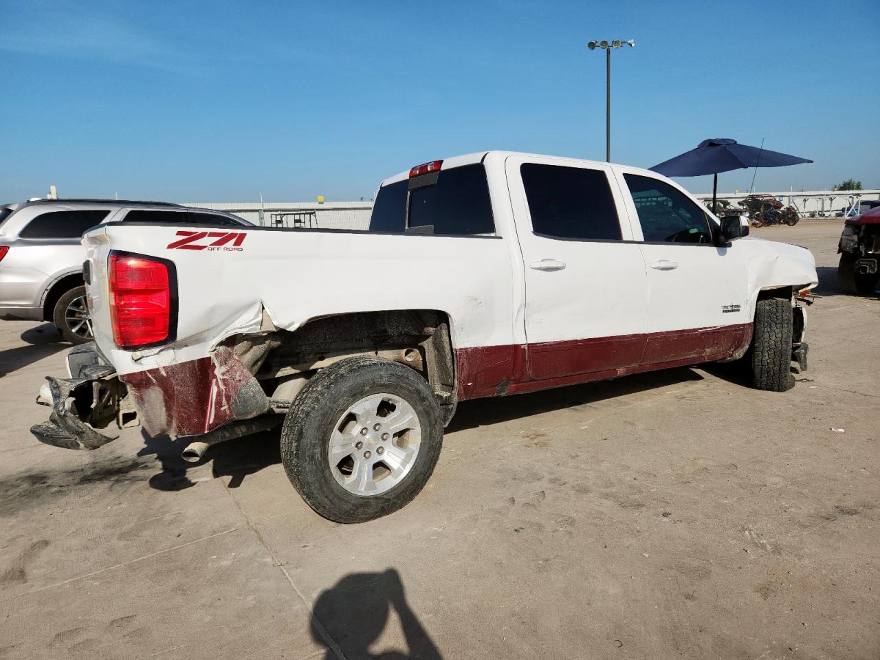2018 Chevrolet Silverado K1500 Lt VIN: 3GCUKREC5JG523546 Lot: 65083305