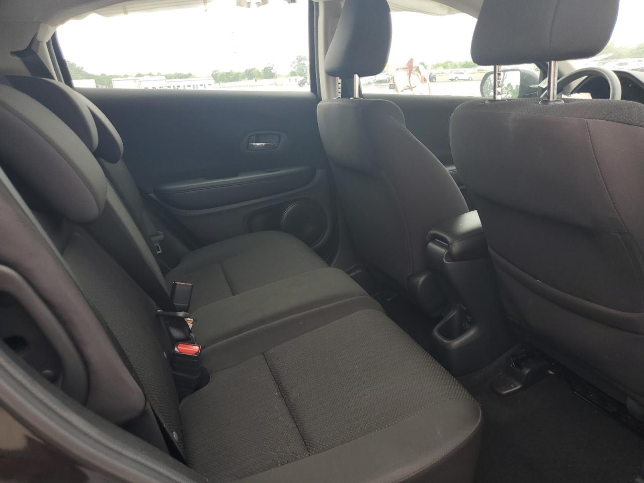 2018 Honda Hr-V Lx VIN: 3CZRU6H35JG700049 Lot: 64569225