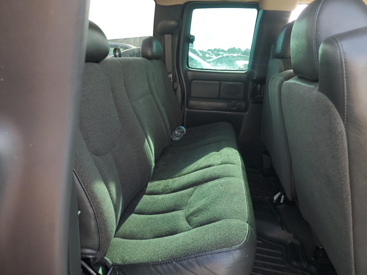 2003 Chevrolet Silverado C1500 VIN: 2GCEC19X531334231 Lot: 62837145