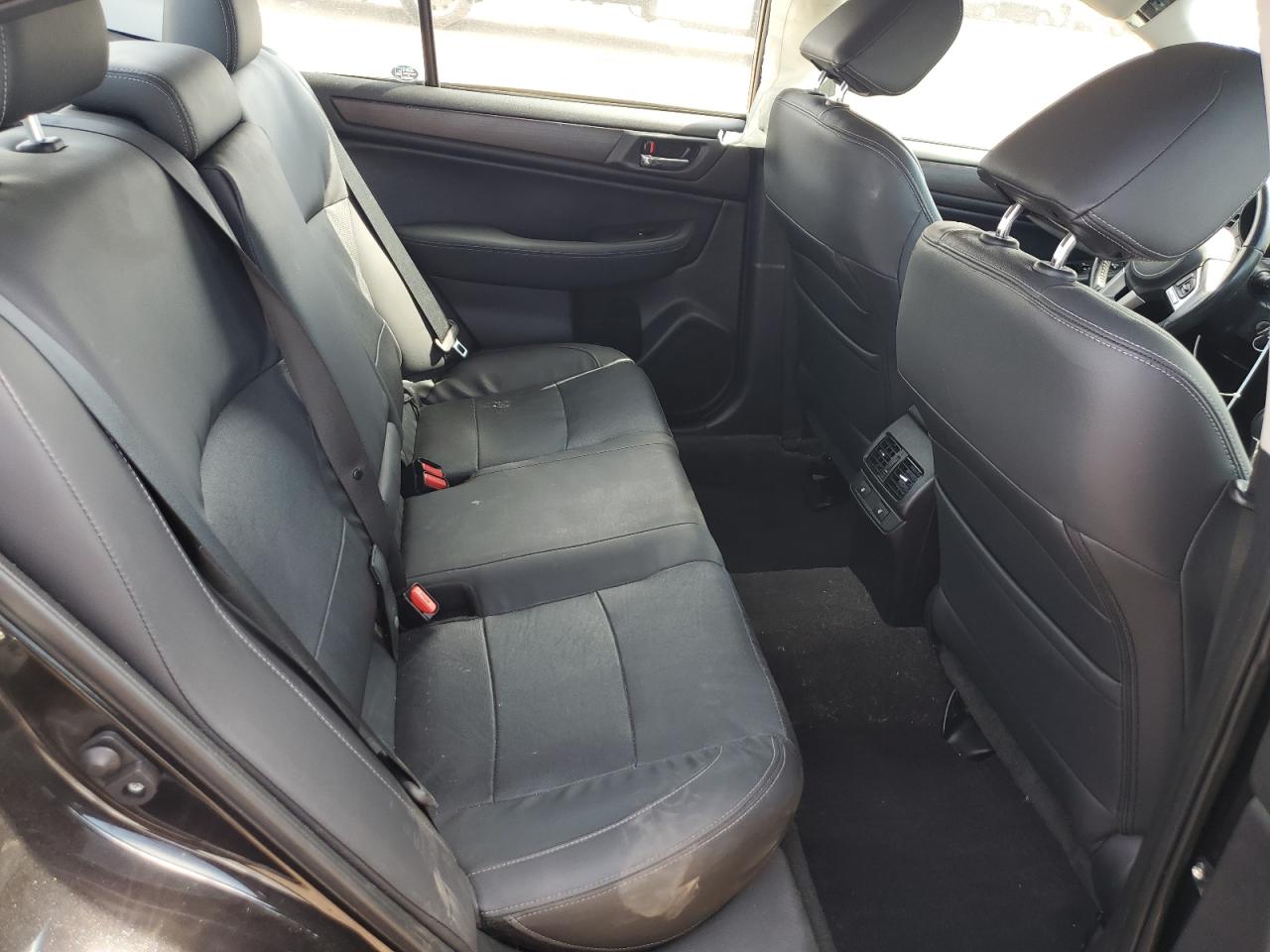 2015 Subaru Legacy 3.6R Limited VIN: 4S3BNEJ60F3067845 Lot: 64898915