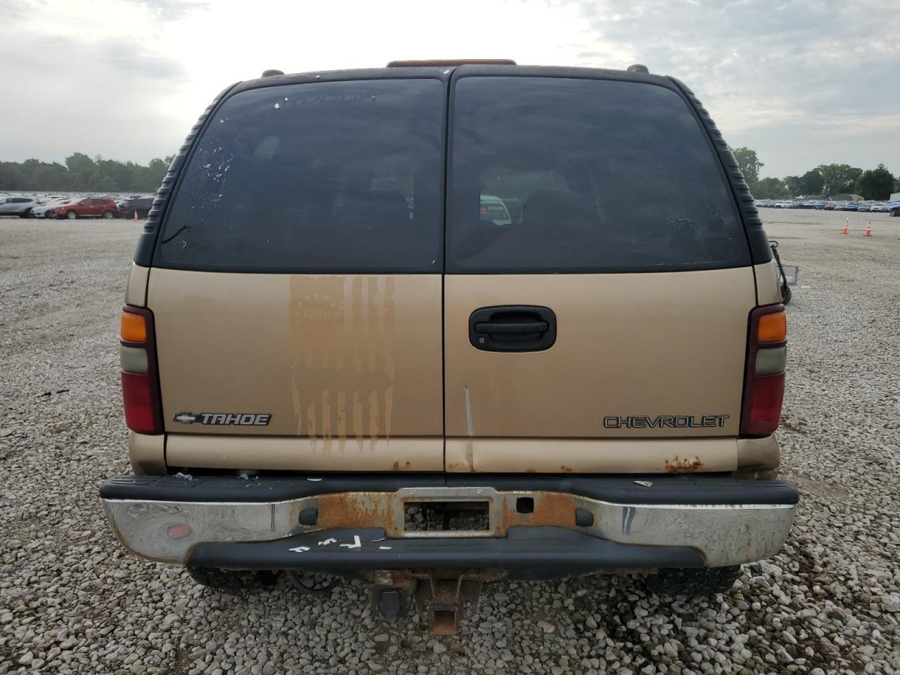 2000 Chevrolet Tahoe K1500 VIN: 1GNEK13T2YJ130774 Lot: 64125235