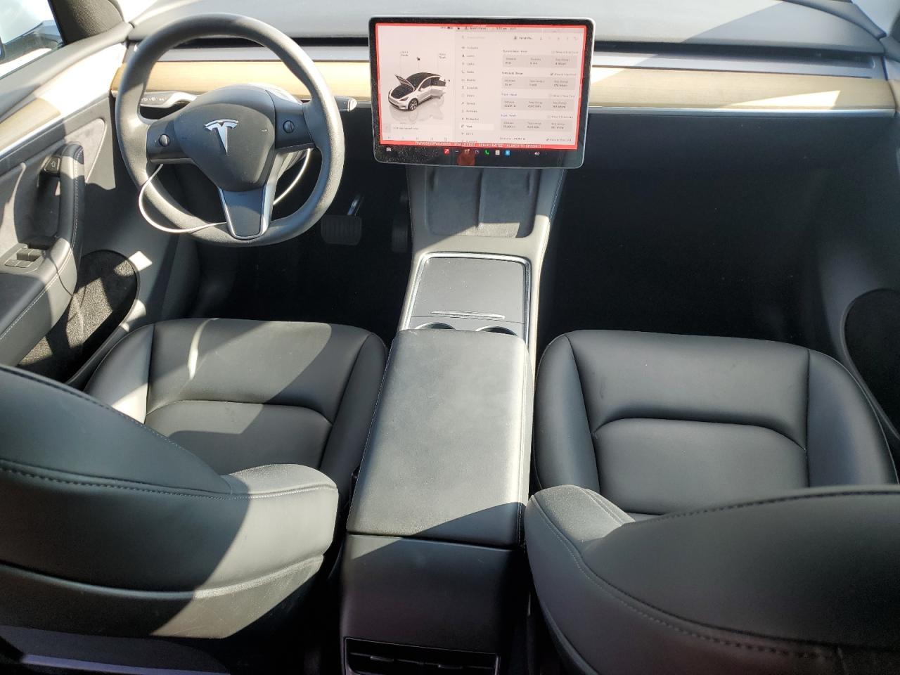 2023 Tesla Model Y VIN: 7SAYGDEE2PA039968 Lot: 60979735