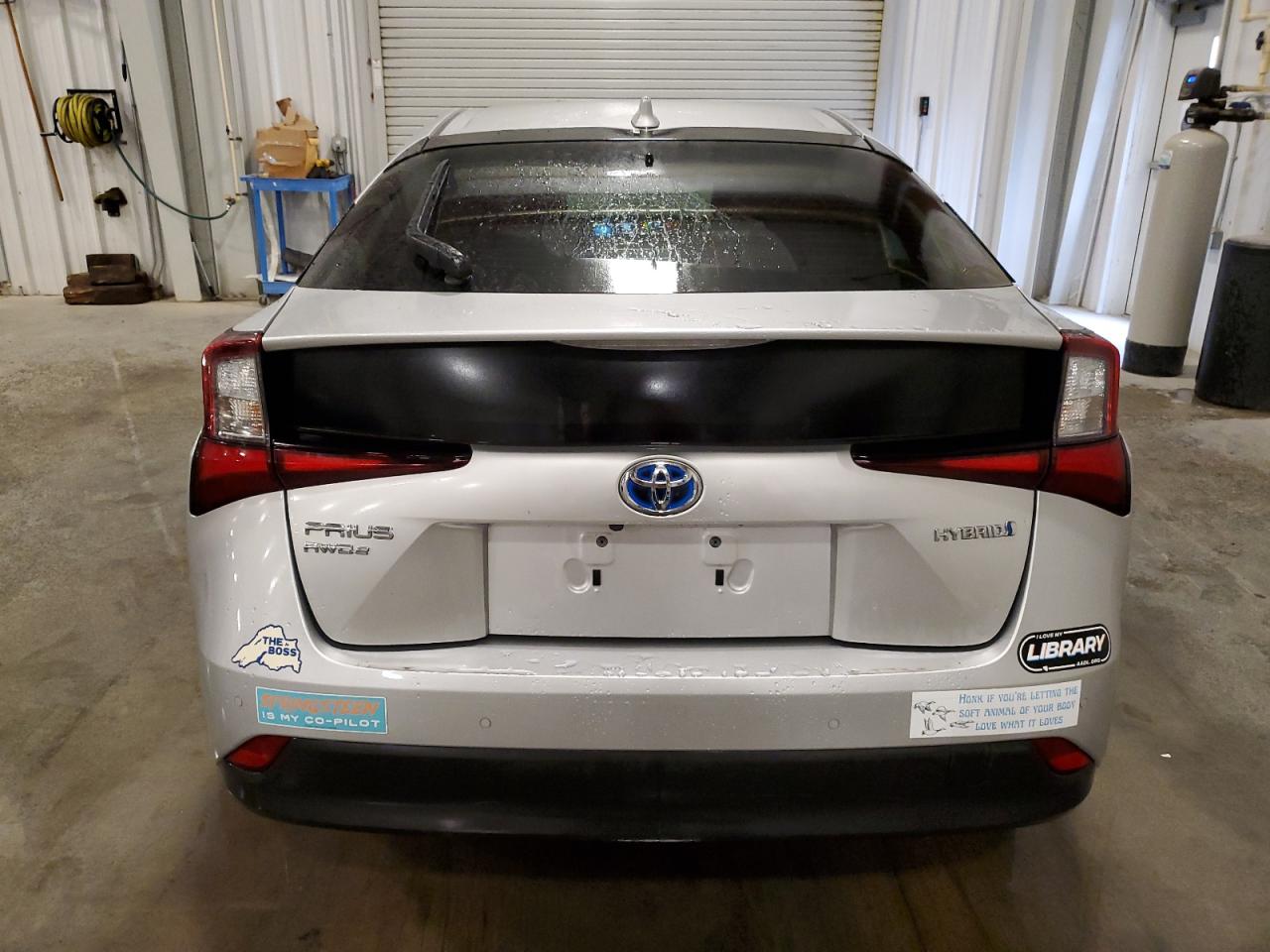 2022 Toyota Prius Le VIN: JTDL9MFU8N3040305 Lot: 64081145
