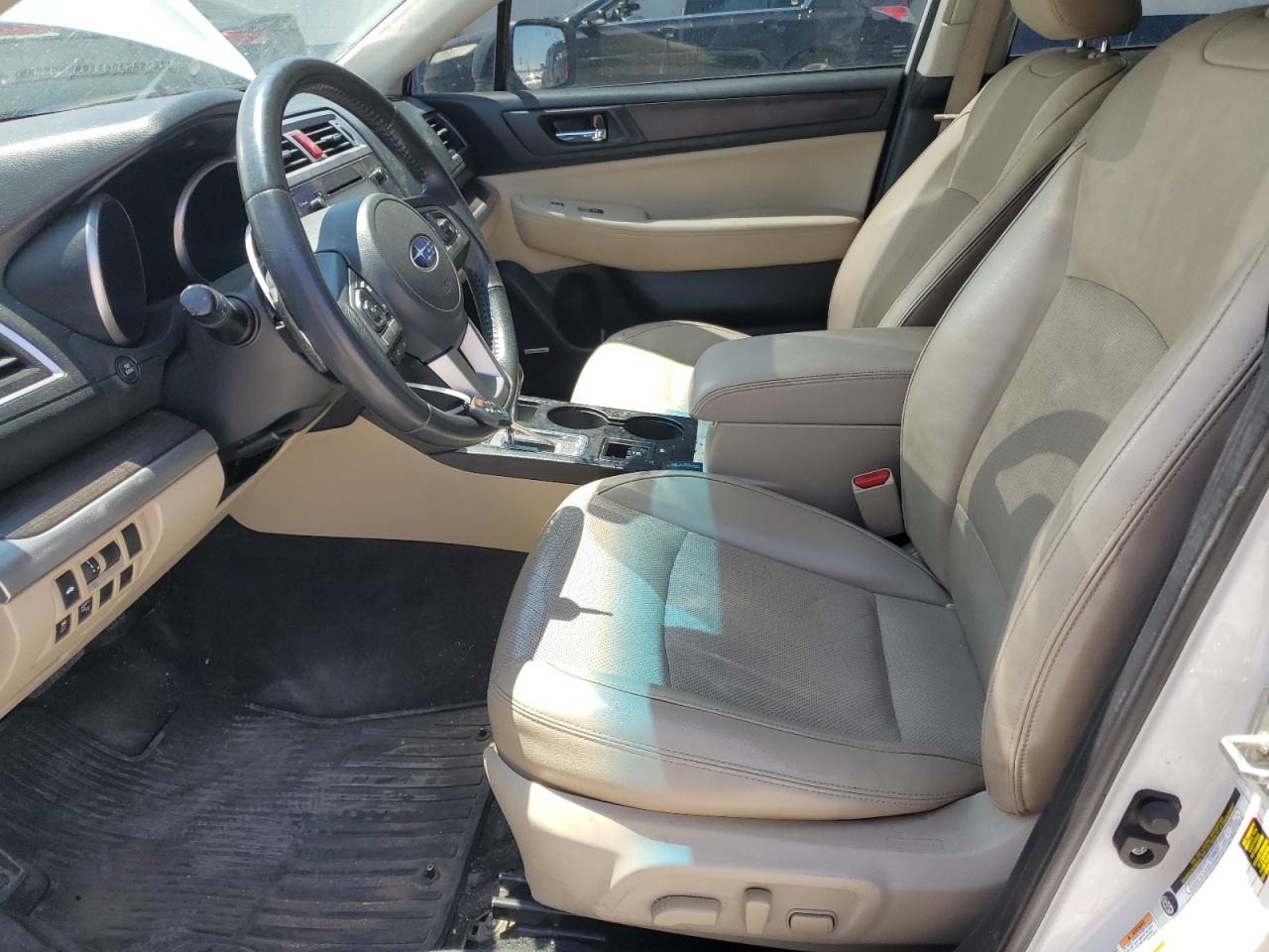 2015 Subaru Legacy 2.5I Limited VIN: 4S3BNBJ63F3027662 Lot: 63850785