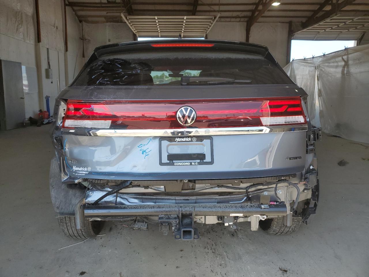 1v2ke2ca7rc233894 1V2KE2CA7RC233894 2024 Volkswagen Atlas Cross Sport Se