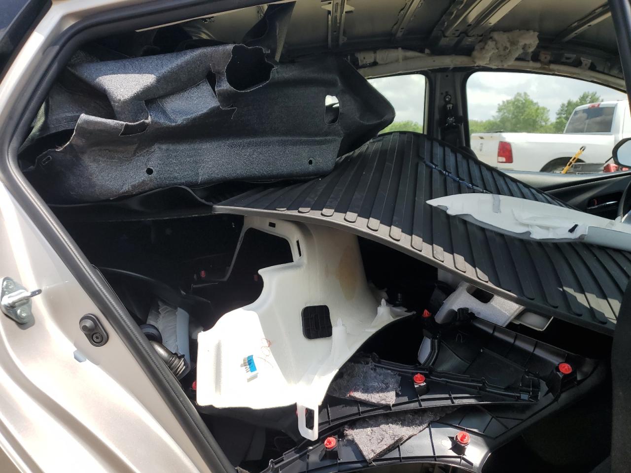 2018 Toyota Prius Prime VIN: JTDKARFP9J3099951 Lot: 64388375