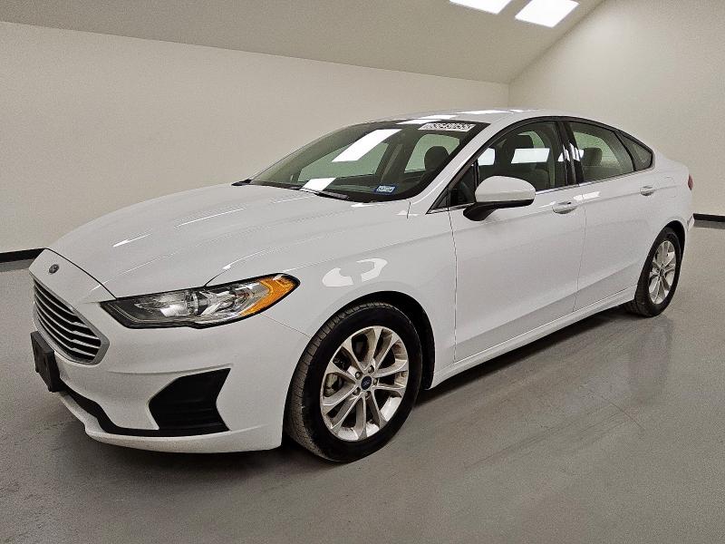  FORD FUSION 2020 Biały