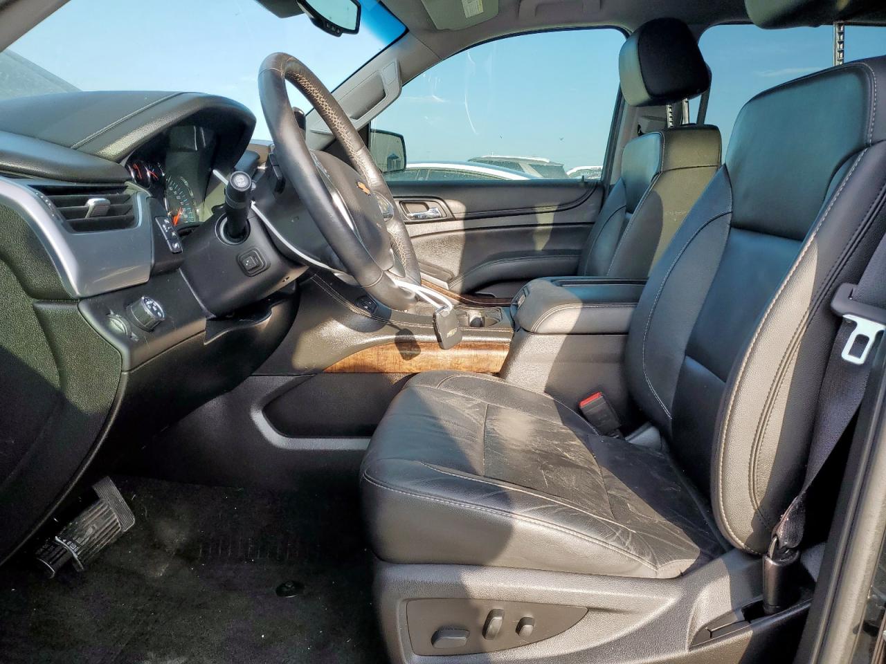 2018 Chevrolet Tahoe C1500 Lt VIN: 1GNSCBKC4JR154220 Lot: 64071955