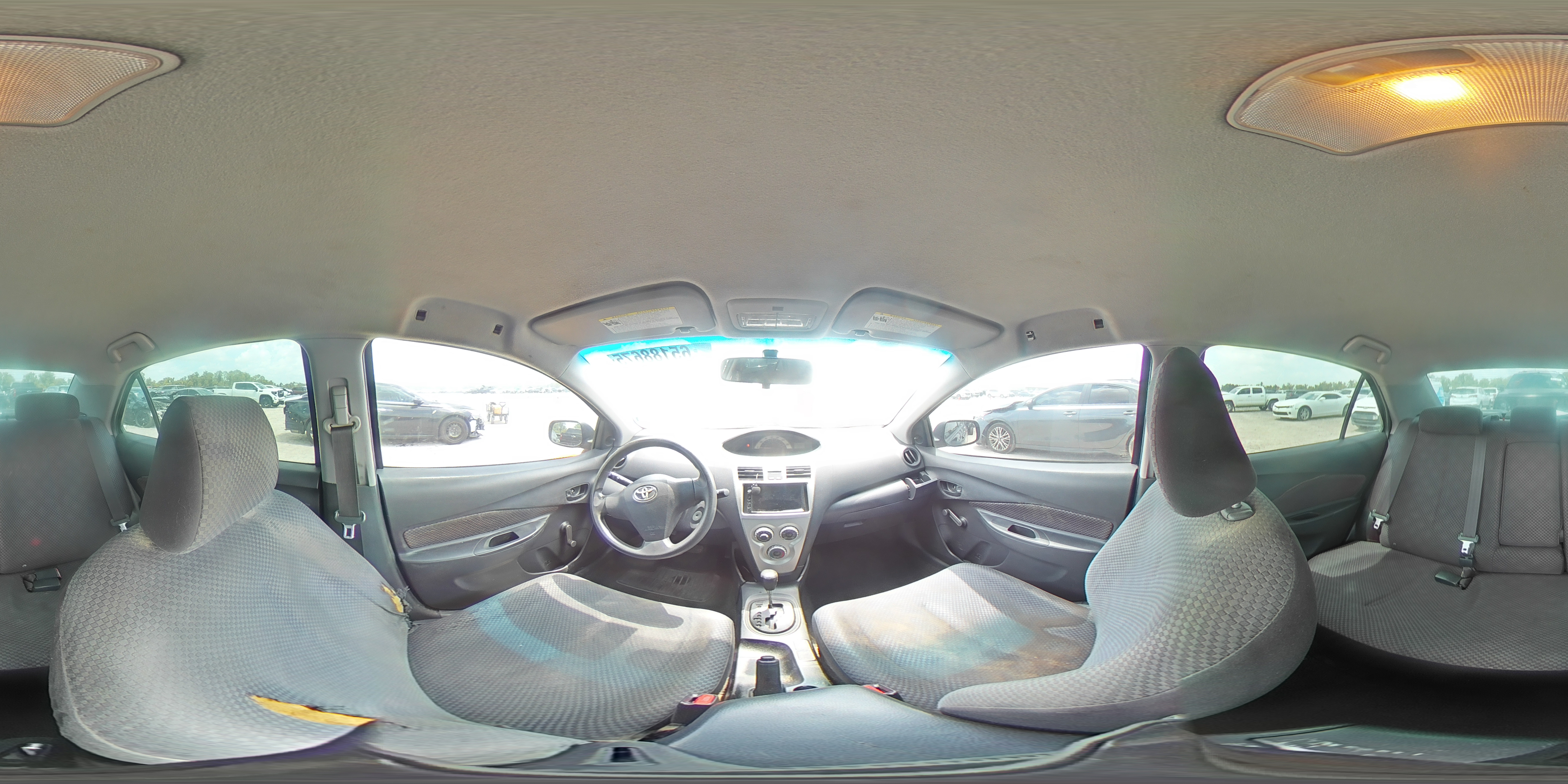 2007 Toyota Yaris VIN: JTDBT923771185650 Lot: 65188675