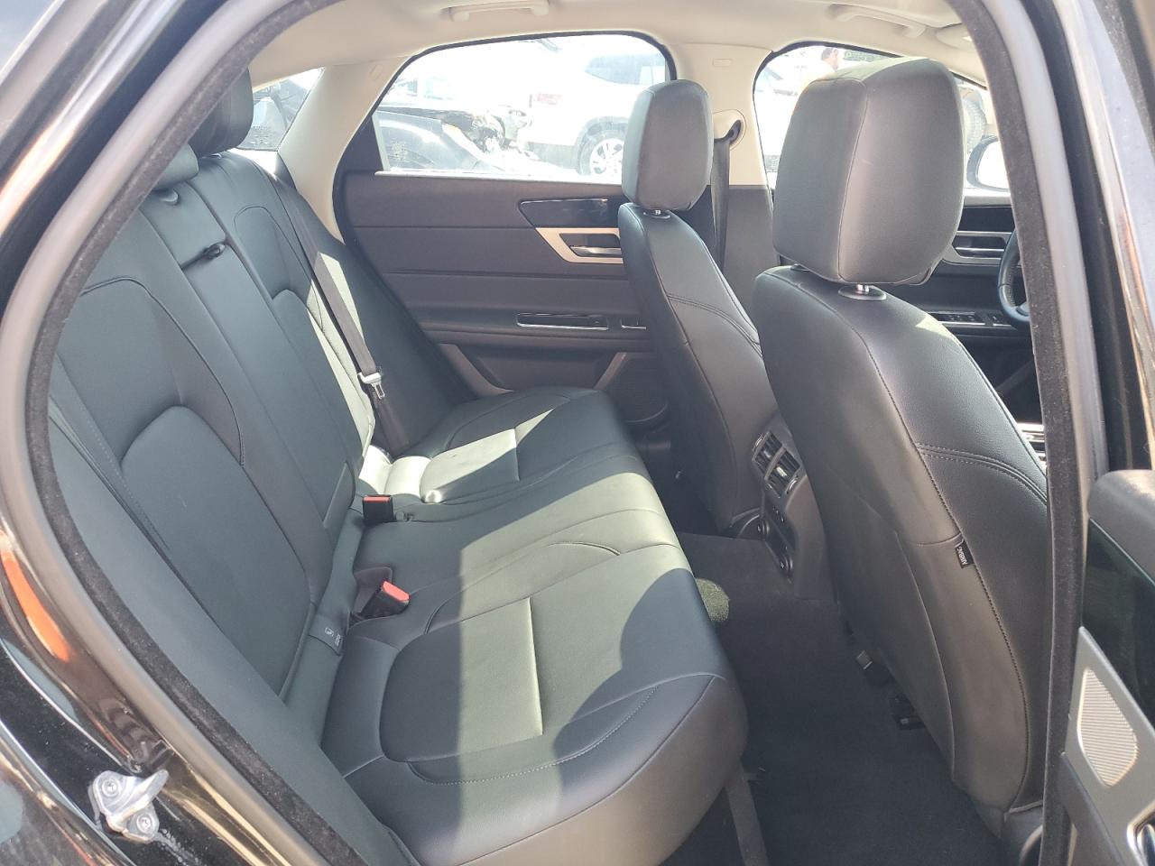 sajbj4bv4gcy24079 SAJBJ4BV4GCY24079 2016 Jaguar Xf Premium