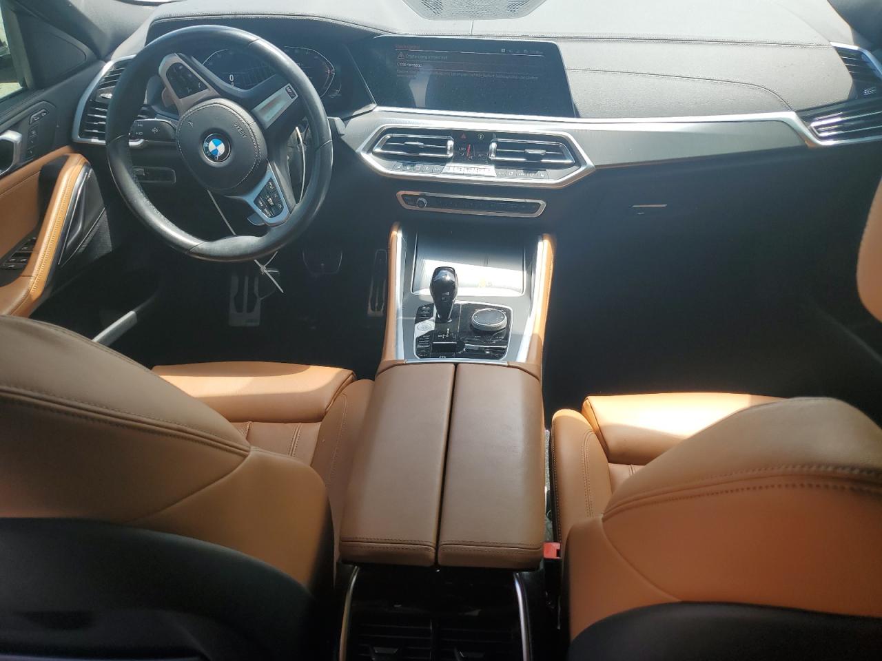 2022 BMW X6 xDrive40I VIN: 5UXCY6C04N9K18061 Lot: 64373235
