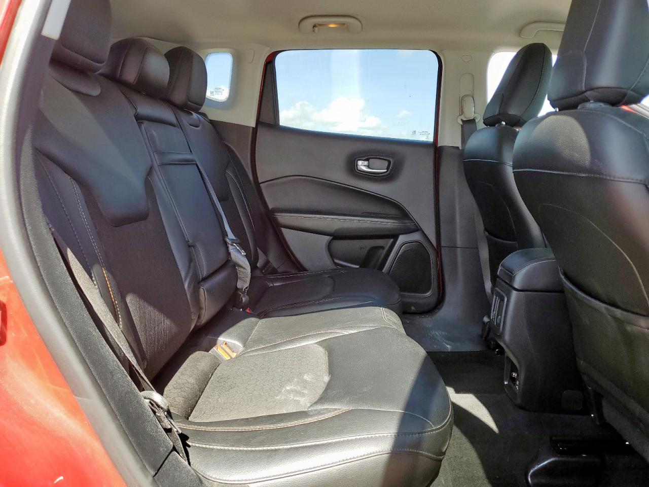 2018 Jeep Compass Latitude VIN: 3C4NJCBB5JT205126 Lot: 65644865