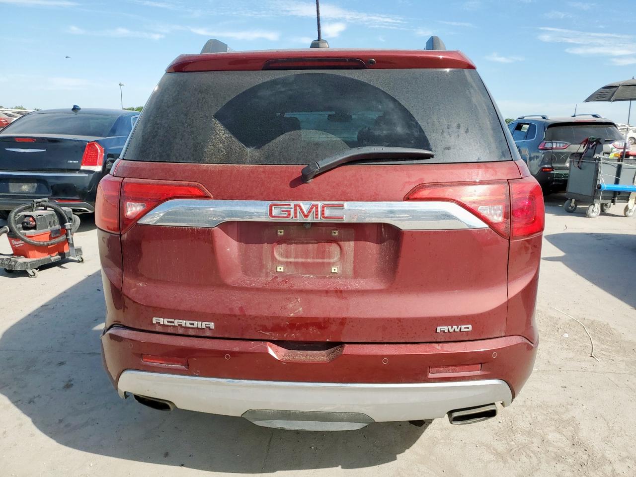 1gkknxls8hz180971 1GKKNXLS8HZ180971 2017 GMC Acadia Denali