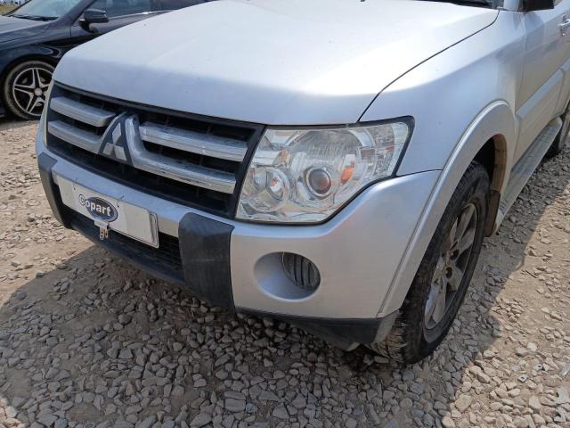 2009 MITSUBISHI SHOGUN GLX
