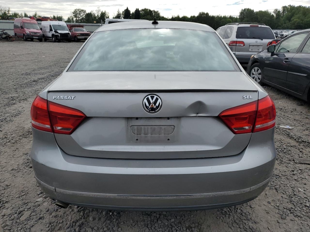 2013 Volkswagen Passat Sel VIN: 1VWCP7A34DC118158 Lot: 64283955