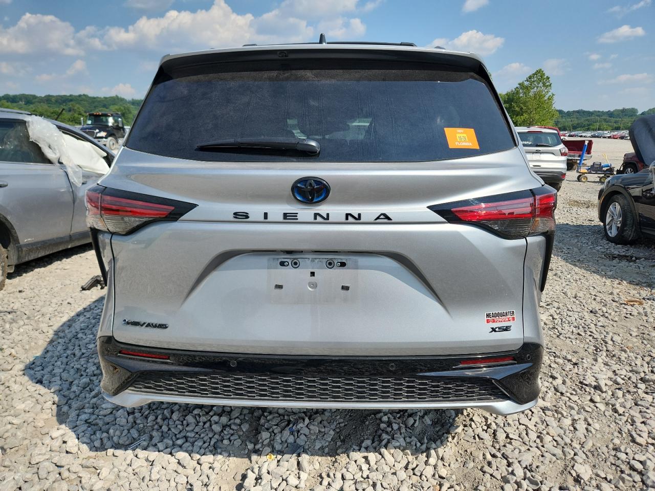 2025 Toyota Sienna Xse VIN: 5TDDSKFC2SS181918 Lot: 63647505