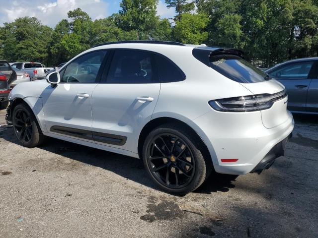2025 PORSCHE MACAN GTS  