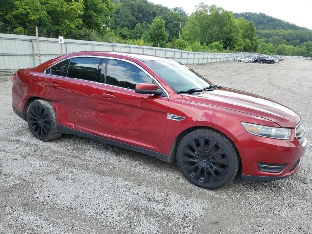 Sedans FORD TAURUS 2015 Czerwony