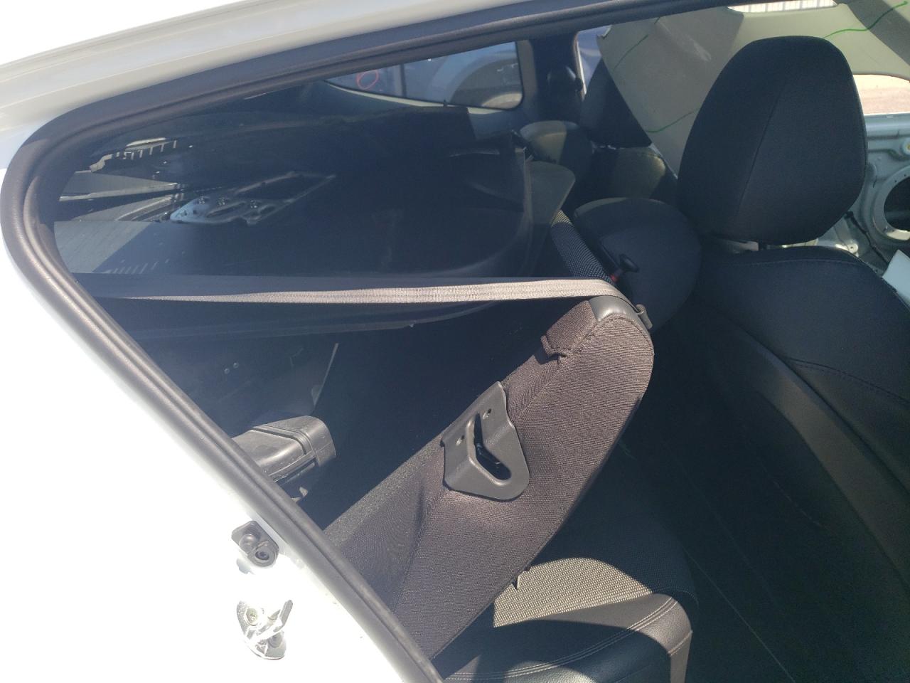 kmhtc6ad1fu237067 KMHTC6AD1FU237067 2015 Hyundai Veloster