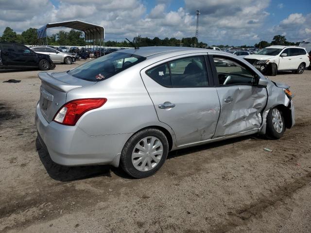  NISSAN VERSA 2017 Silver