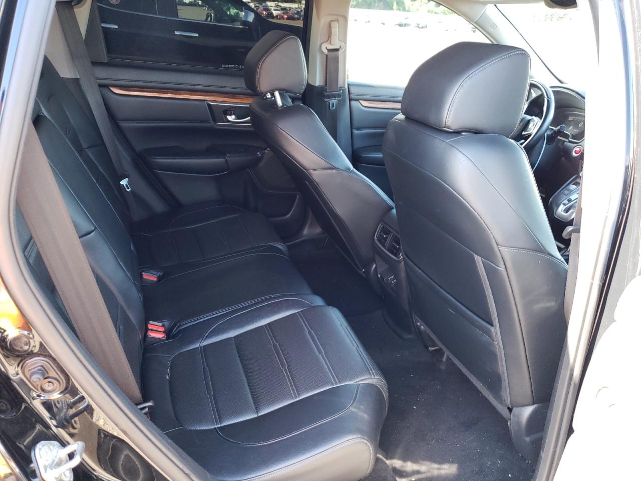 2017 Honda Cr-V Touring VIN: 5J6RW2H99HL015900 Lot: 64662835