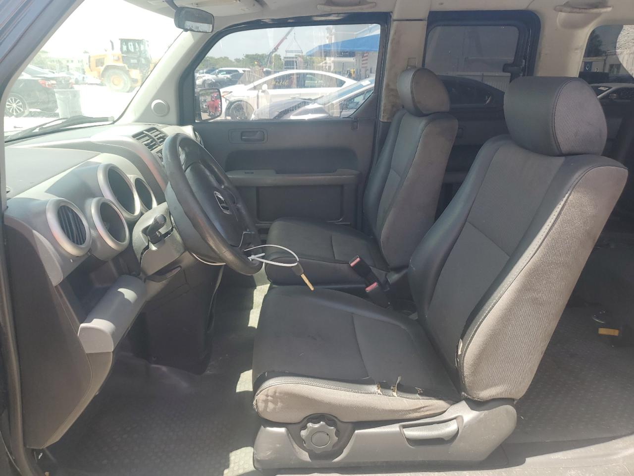 2006 Honda Element Lx VIN: 5J6YH183X6L005773 Lot: 66480755