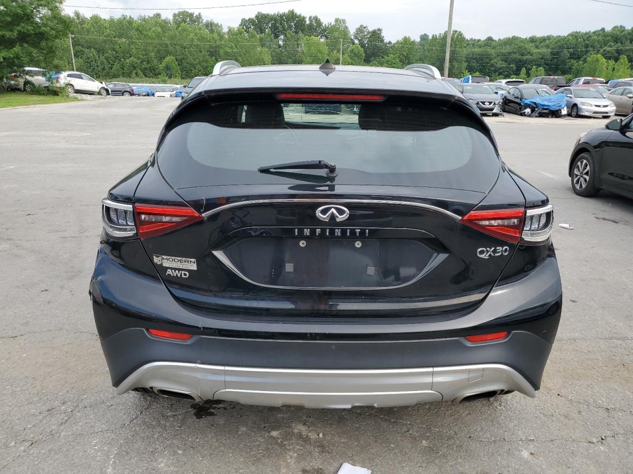 2017 Infiniti Qx30 Base VIN: SJKCH5CR2HA018807 Lot: 65616625