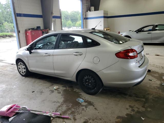  FORD FIESTA 2013 Серебристый