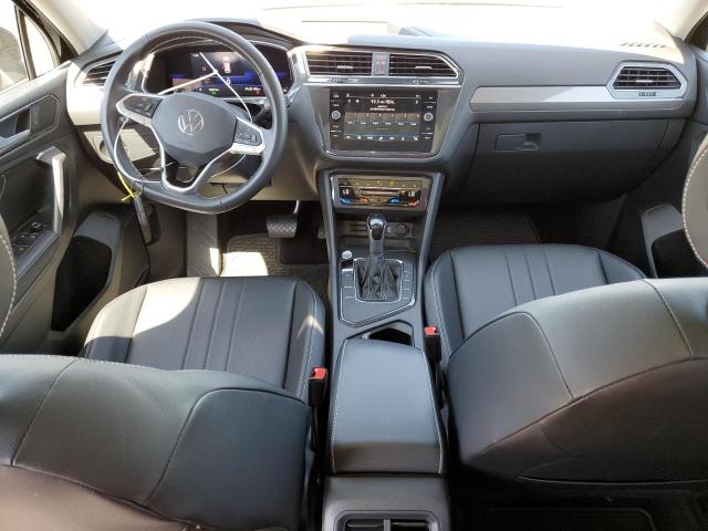  VOLKSWAGEN TIGUAN 2022 Черный