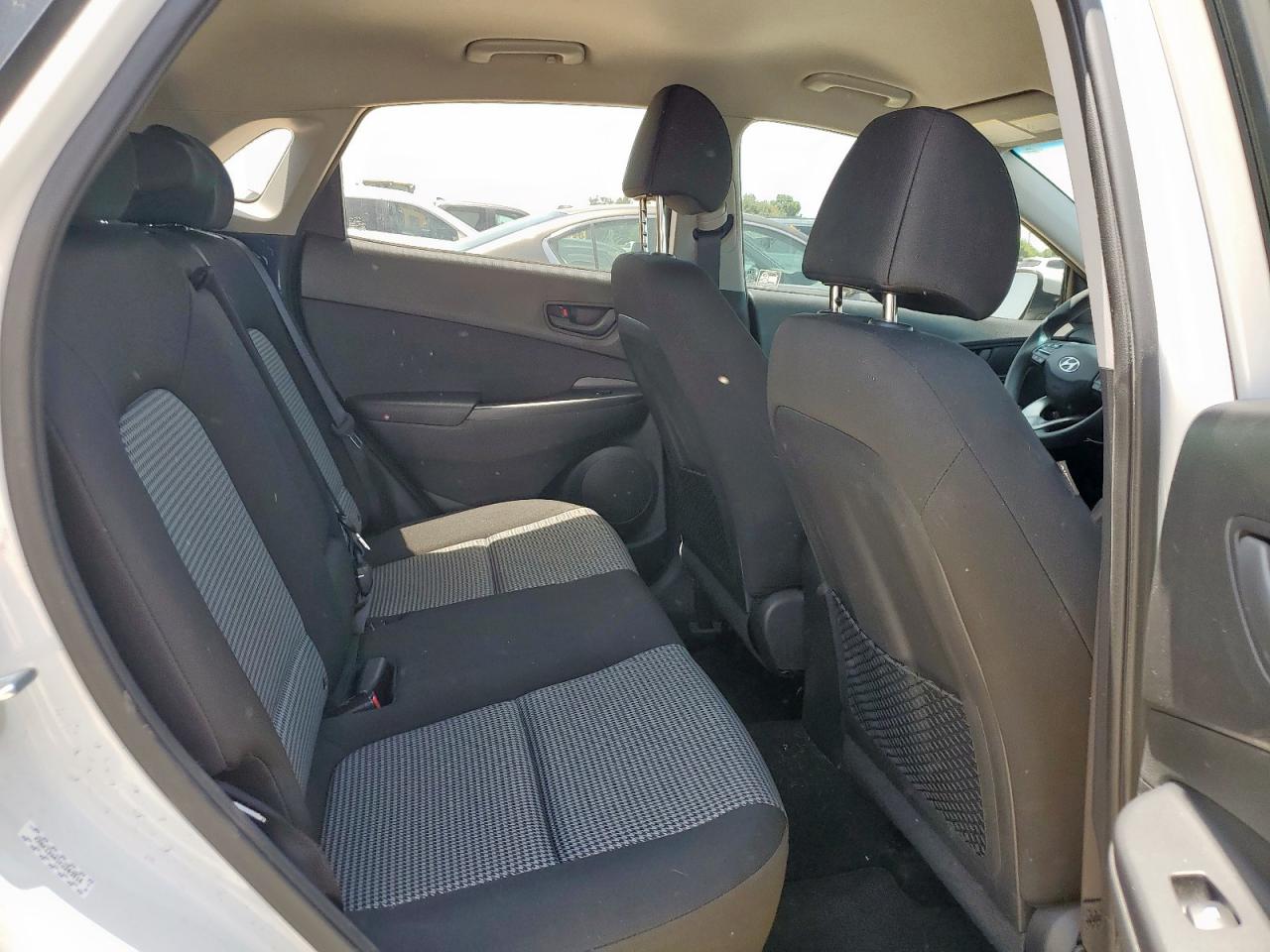 2019 Hyundai Kona Se VIN: KM8K12AA1KU203818 Lot: 64129075